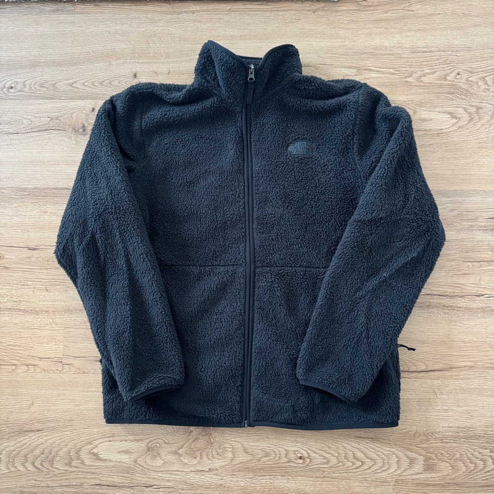 The North Face Men’s Black Dunraven Sherpa Fleece Full Zip Jacket Coat